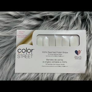 Swiss and tell color Street